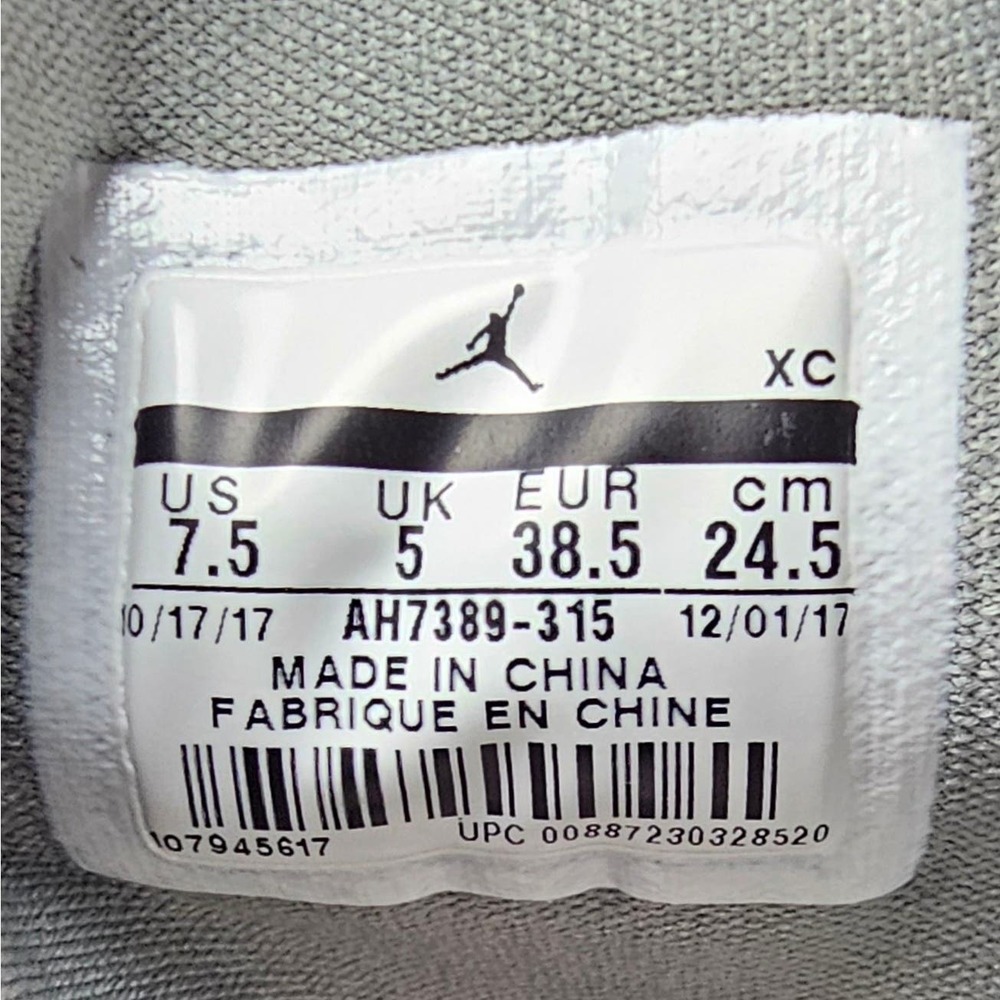 Jordan 1 Retro High Mica Green/ Metallic Red Bronze Sail - US Women's 7.5 Shoes - Picture 8 of 8